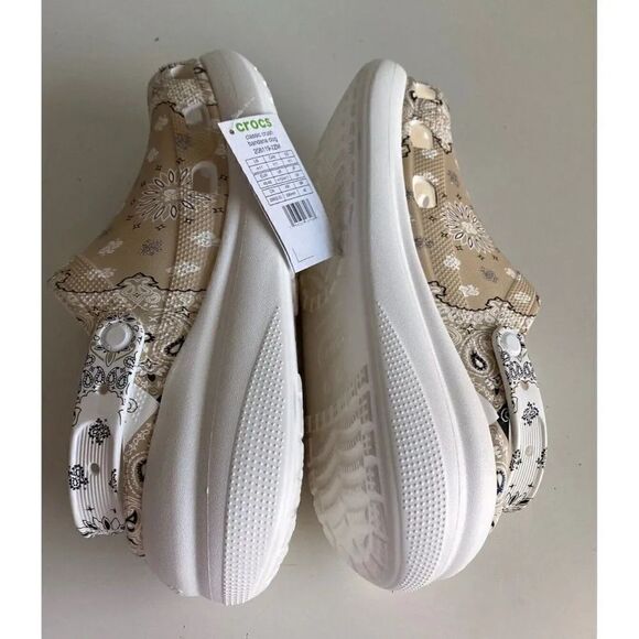 Crocs Classic Crush Bandana‎ Clog Paisley White Slip On 208119-2ZM Men’s Sz 11 main image 6
